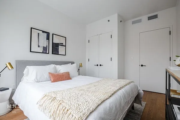 Rented by MNS | media 22