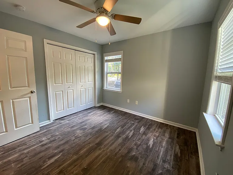 5132 Greenville Loop Rd #B — Photo 23