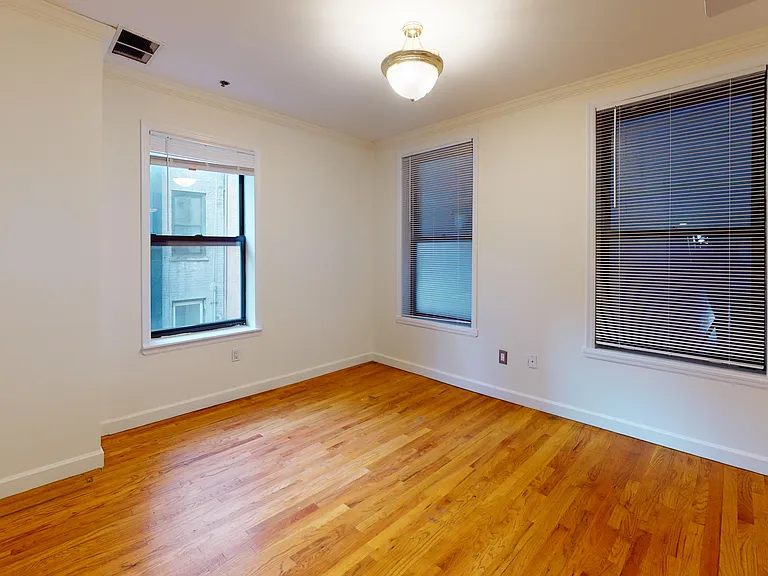 246 E 44th St #3 — Photo 8