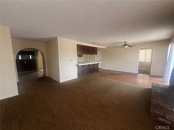4th image of 17450 Paula Ln