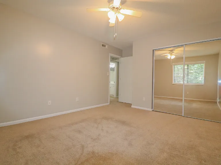 1645 Cedarview Ct #0 — Photo 11