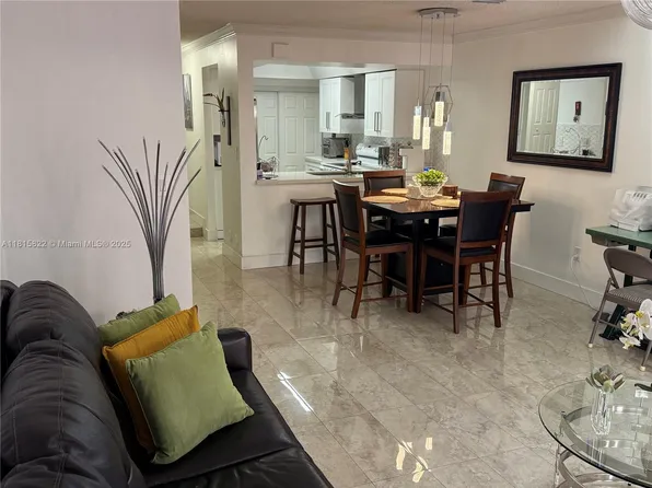 6560 SW 138th Ct APT 804, Miami, FL 33183