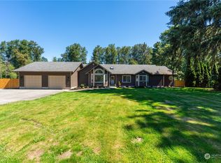 7229 Skinner Rd, Granite Falls, WA 98252