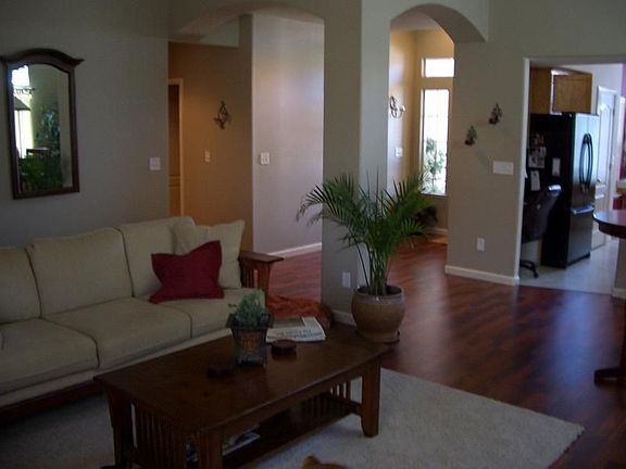 3rd image of 9875 N Paula Ave
