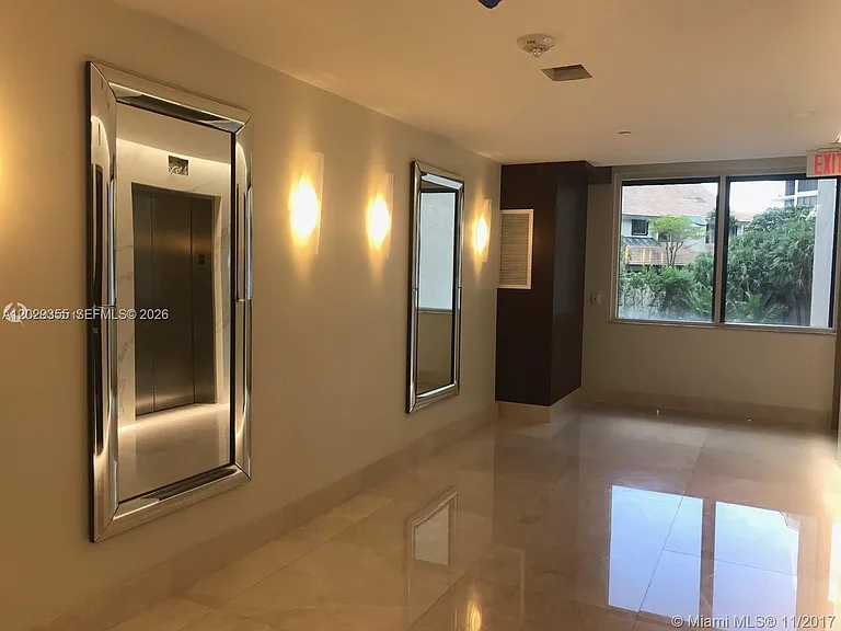 540 Brickell Key Dr #1122 — Photo 20