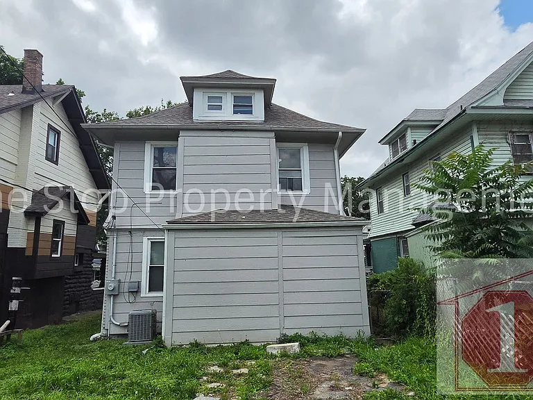 2821 Wabash Ave — Photo 38