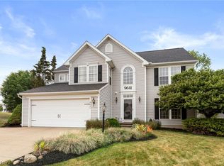 9641 Diamond Ridge Cir NW, Canal Fulton, OH 44614