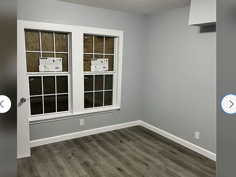 4200 Emerson St — Photo 8