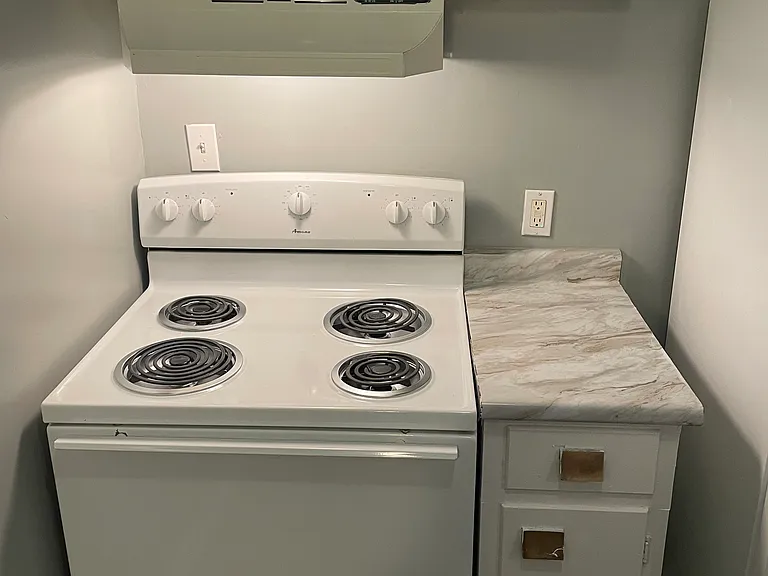 808 Florida Ave — Photo 36