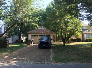 2627 Paddle Wheel Dr, Nashville, TN 37214