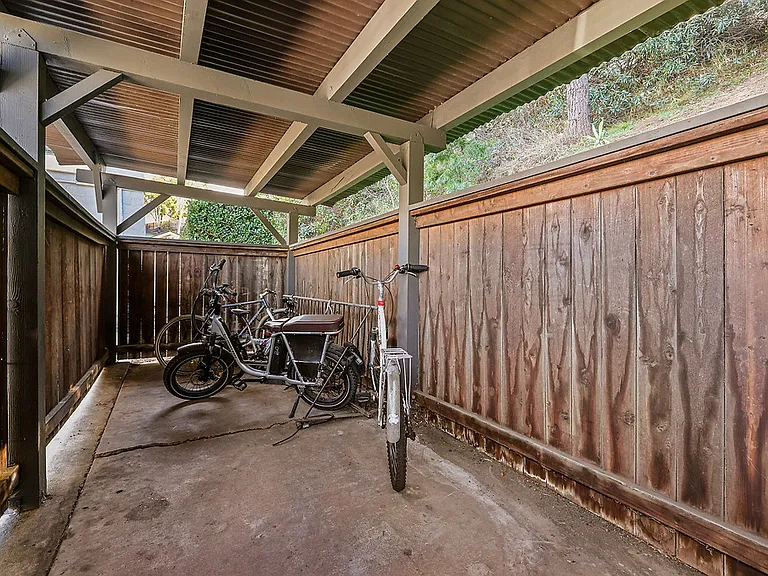 Hope Ranch — Photo 22