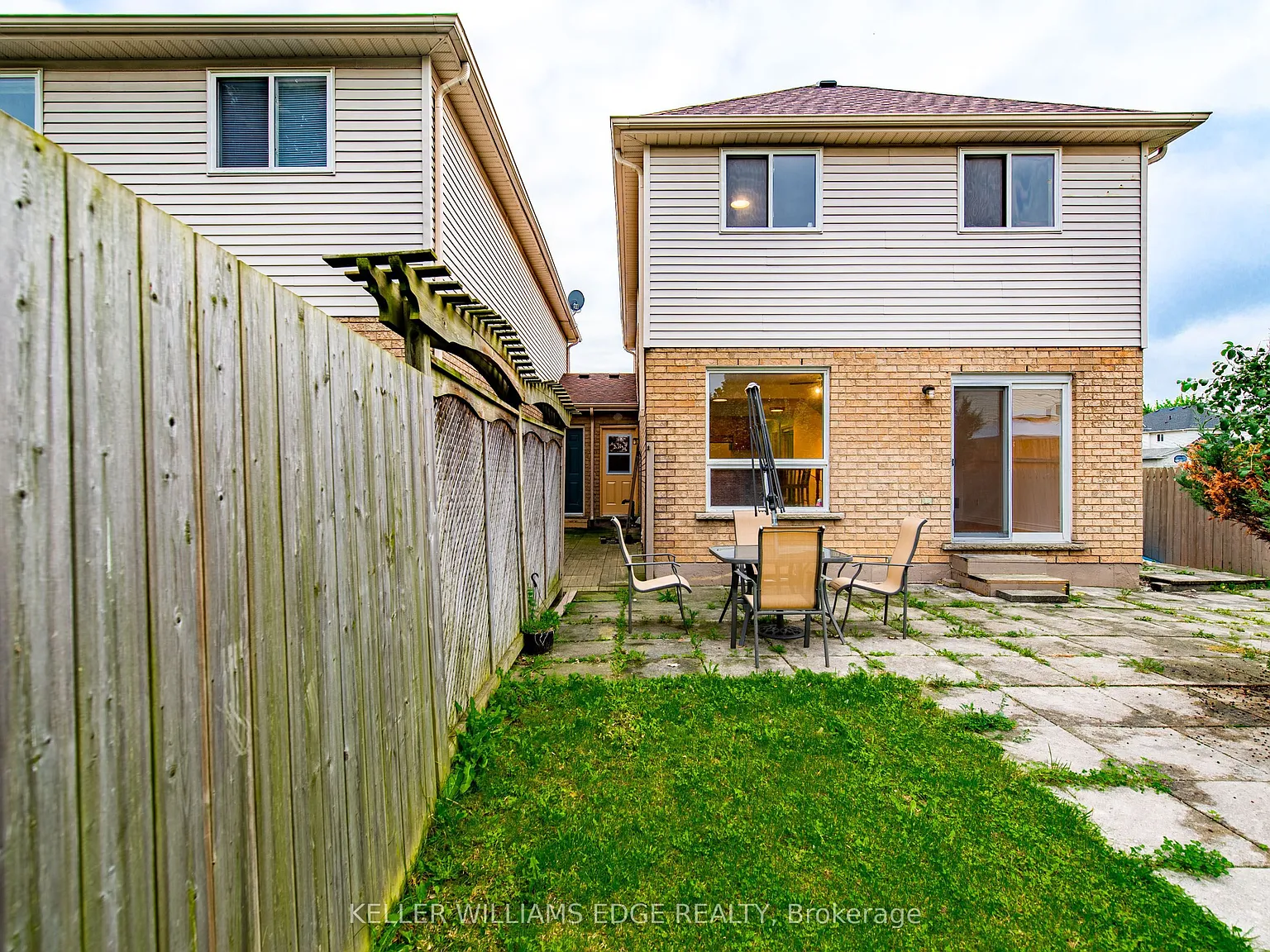 1 bed, $1,000 — Photo 3