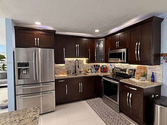 2nd image of 1461 NW 137th St #1461