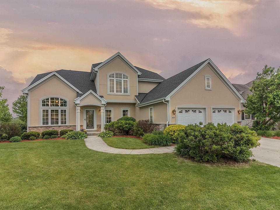 1st image of 216 Jersey Cir