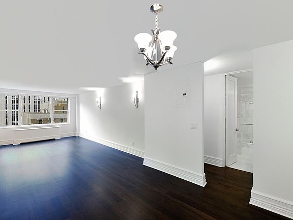 4th image of 520 E 72nd St APT 11O
