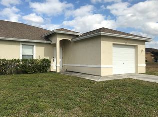 281 SW 4th St, Cape Coral, FL 33991