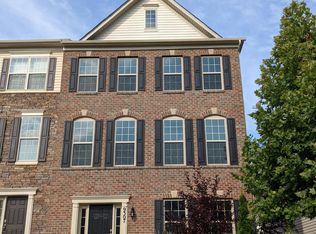 9307 Geaton Park Pl, Lanham, MD 20706