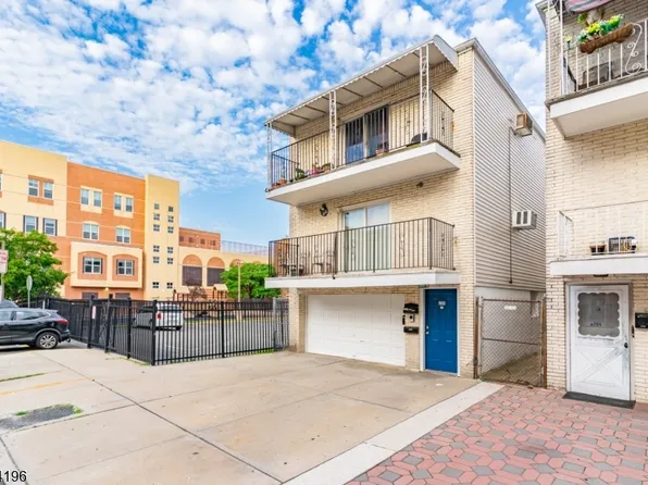 6206 Monroe Pl, West New York Town, NJ 07093