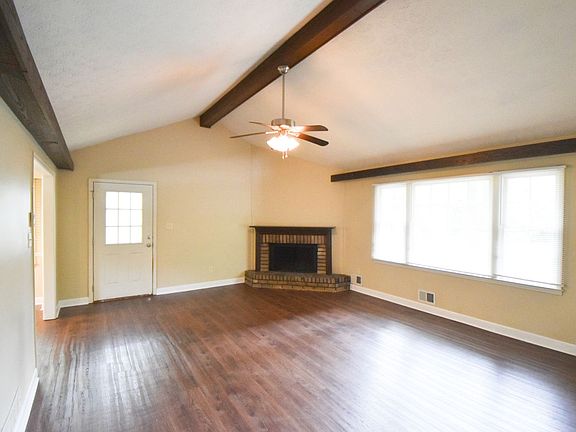 2nd image of 2189 Dogwood Cir