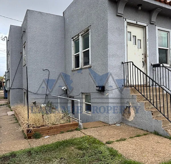 511 1/2 Lewis St — Photo 2
