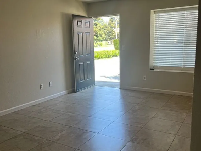 3208 Brookside Dr #A-D — Photo 3