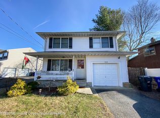808 Maple Ave, Brick, NJ 08724