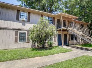 266 Blocker Ln APT 4, Nash, TX 75569