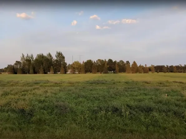 9 Deer Trail Ln NE #3, Thompson, ND 58278