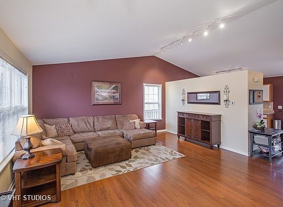 2nd image of 5373 Danbury Cir