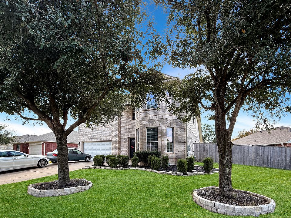 1st image of 803 Meadow Bluff Ct