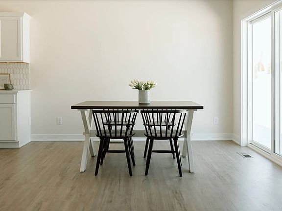 5th image of 1260 E 28th St #1