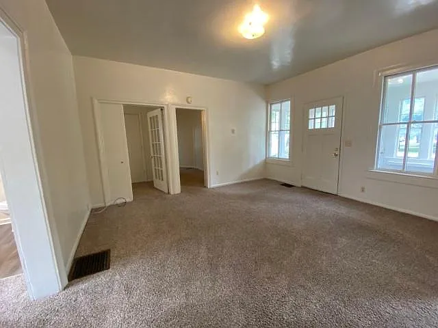 320 N Adams St #1 — Photo 6