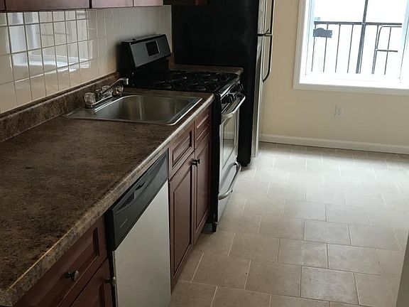 4th image of 3176 John F Kennedy Blvd APT 2