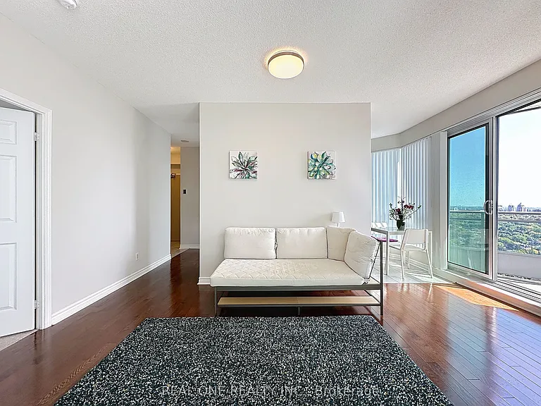 18 Holmes Ave #2205 — Photo 3