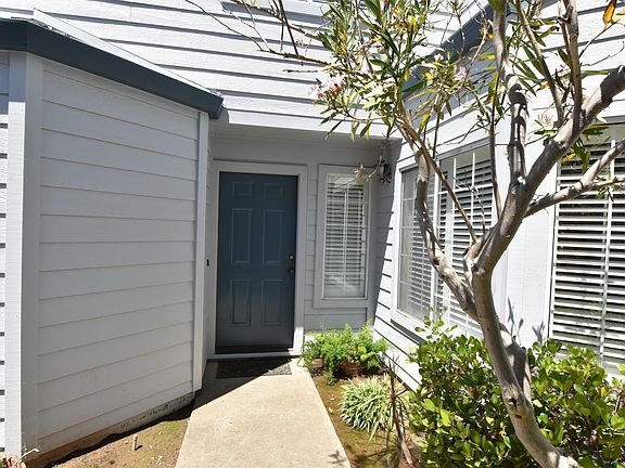 2nd image of 3813 Pasadena Ave APT 44