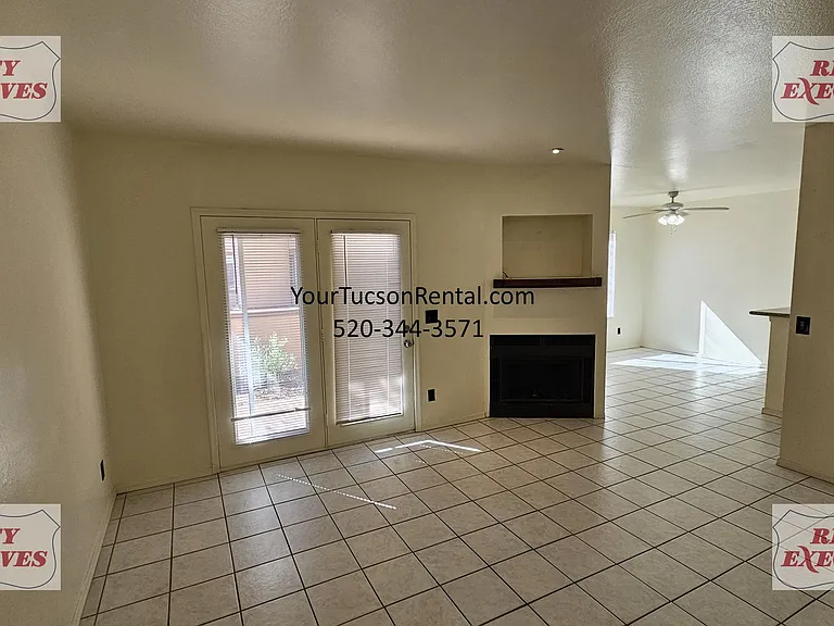 1664 W Park Wood Ln — Photo 6