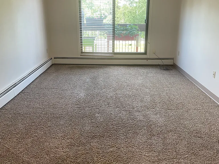 129 Centre St S #5 — Photo 13
