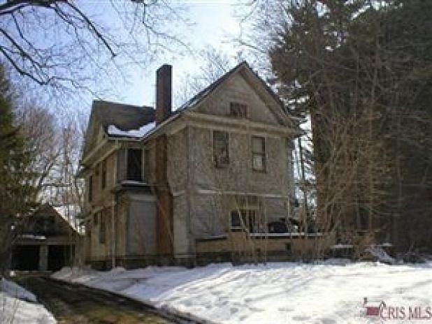 2nd image of 81 N Portage Path