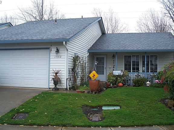 3rd image of 17312 SE 15th Way