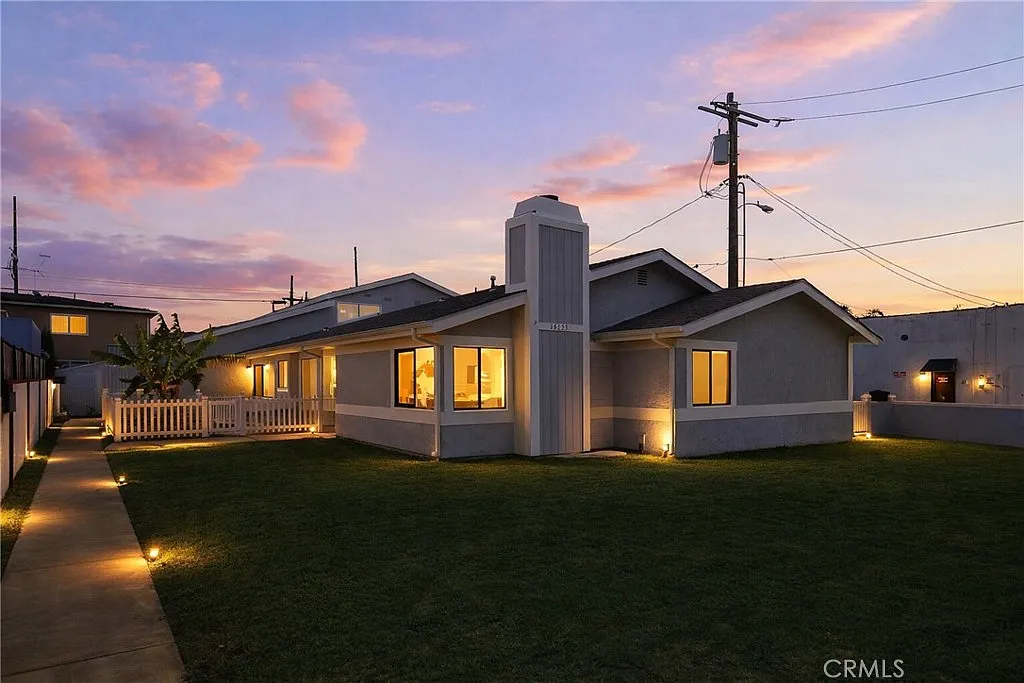 3 bed, 1643 sqft, $3,950 — Photo 2