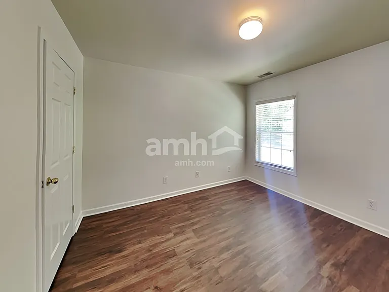 9839 Jeanette Cir — Photo 21