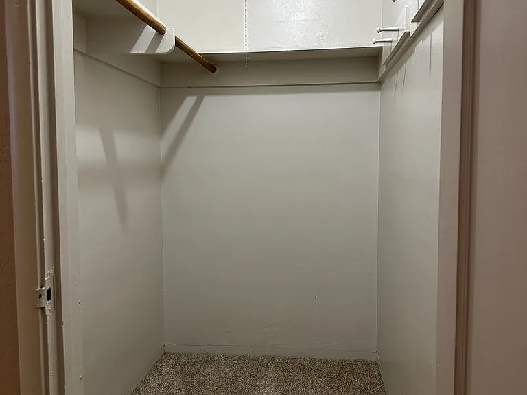2508 L Street Classic Midtown Living — Photo 50