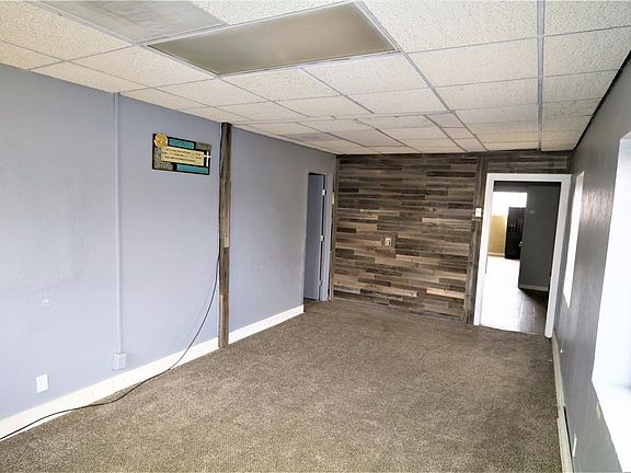 2nd image of 1213 N Lee Ave