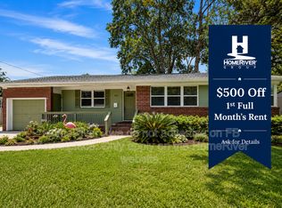 909 Arlingwood Ave, Jacksonville, FL 32211