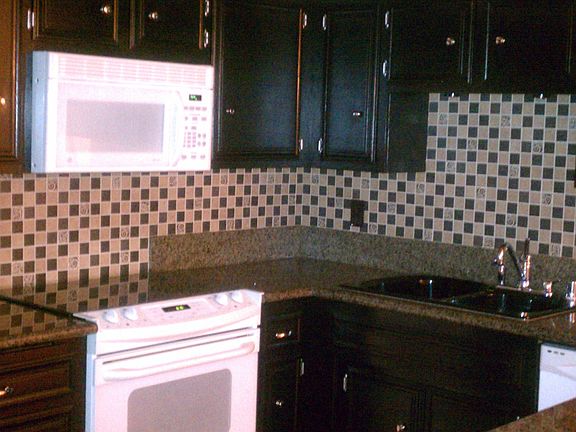 Kitchen with Granite