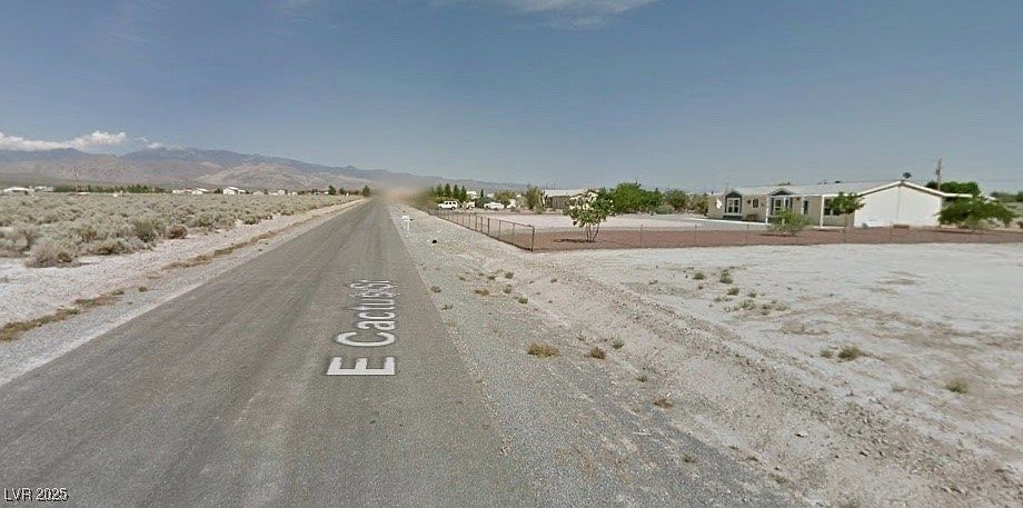 1st image of 2330 Cactus St
