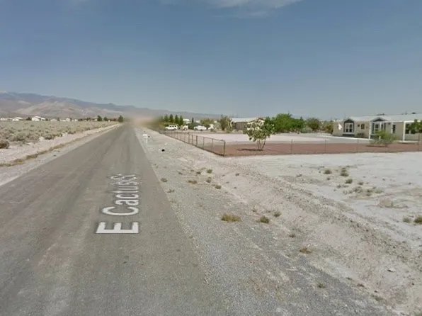 2330 Cactus St, Pahrump, NV 89048