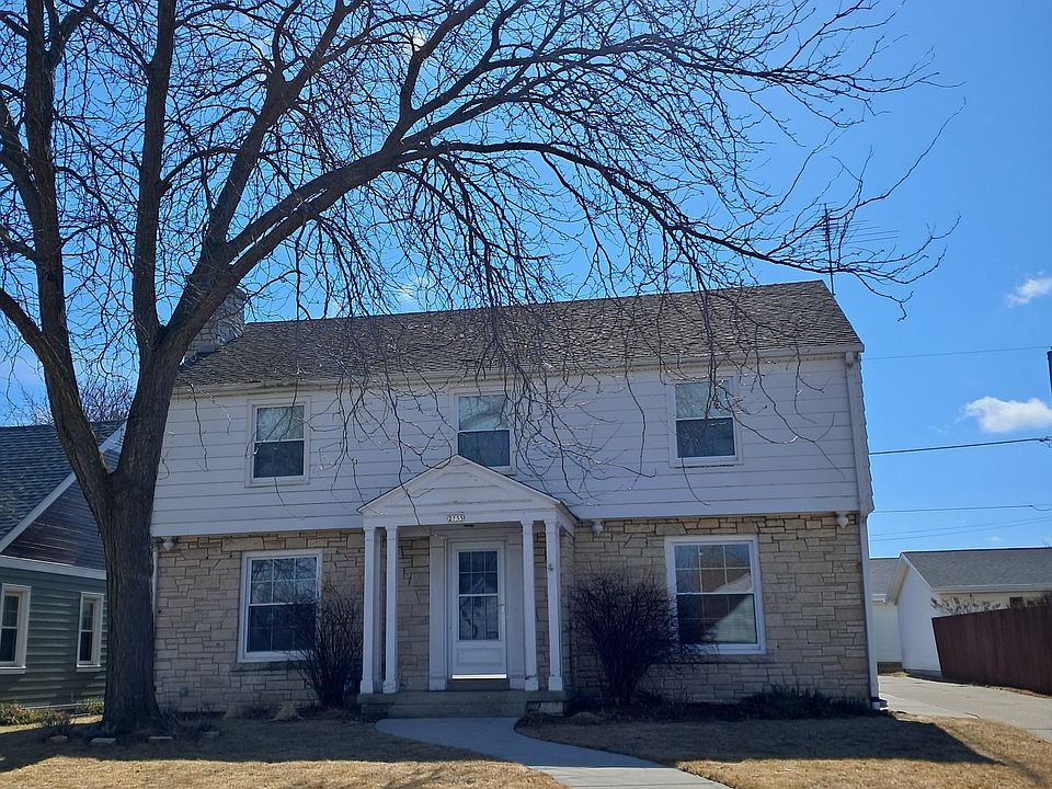 1st image of 2755 E Crawford Ave
