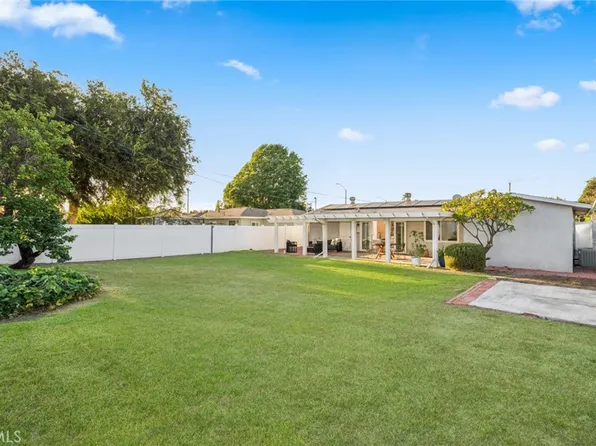 238 W Wilken Way, Anaheim, CA 92802