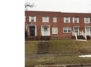 20619 Randolph Pkwy, Highland Hills, OH 44122